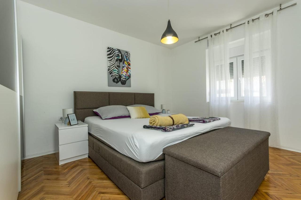 Apartments Mrvica With New Pool And Free Parking Šibenik Cameră foto