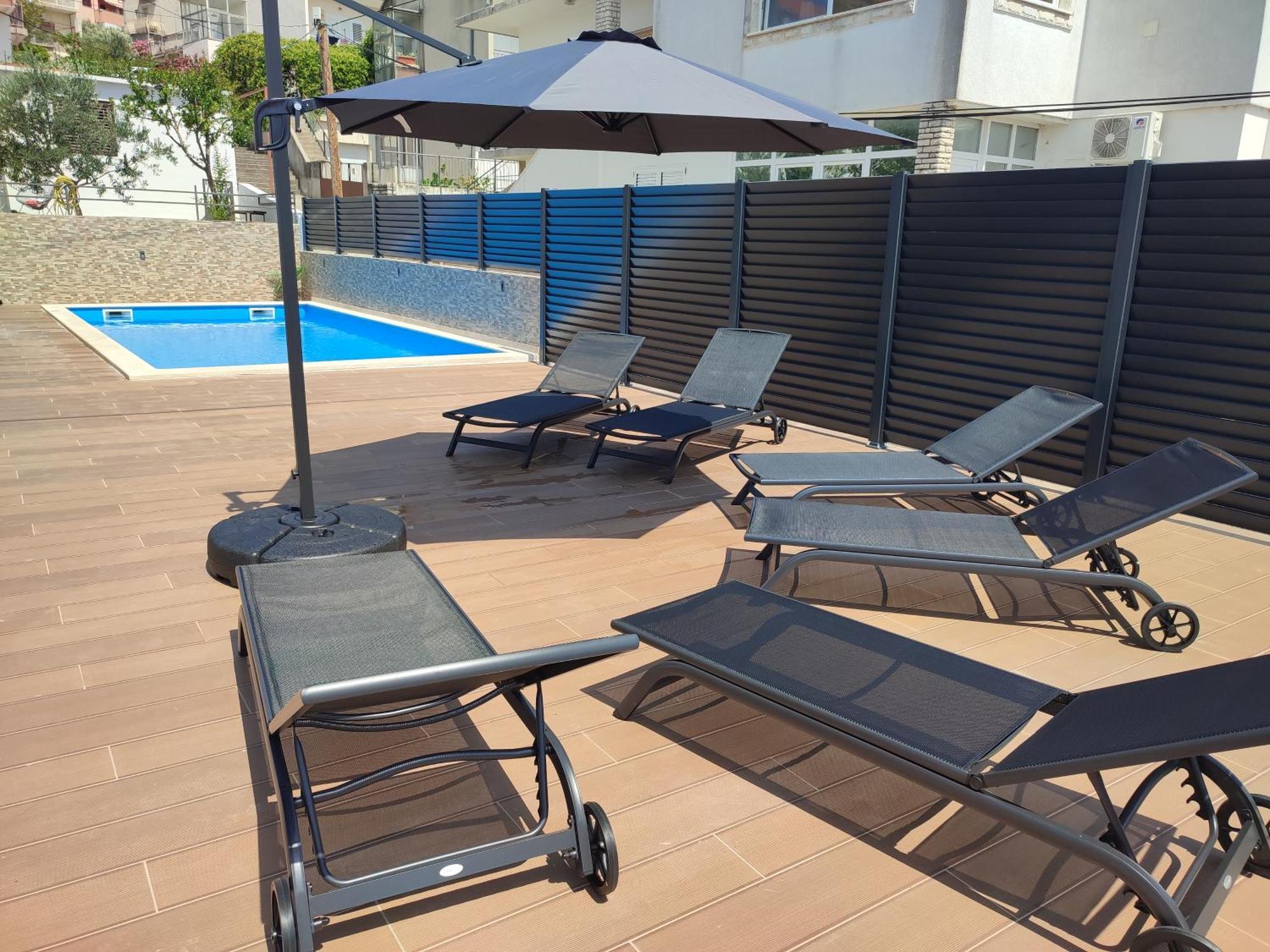 Apartments Mrvica With New Pool And Free Parking Šibenik Exterior foto