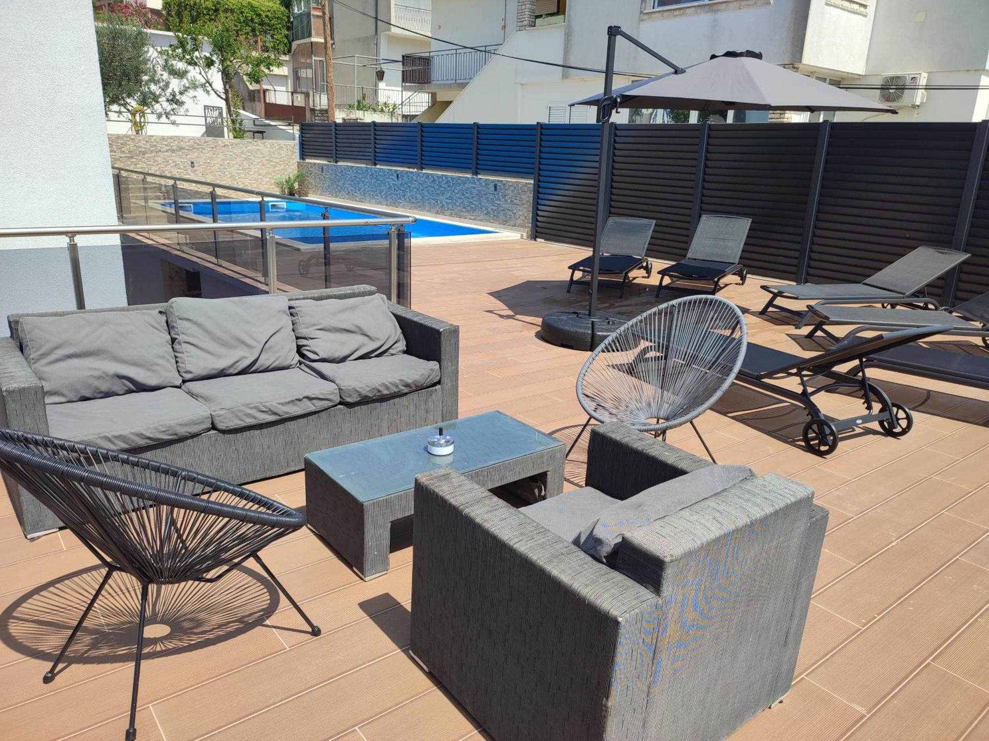 Apartments Mrvica With New Pool And Free Parking Šibenik Exterior foto