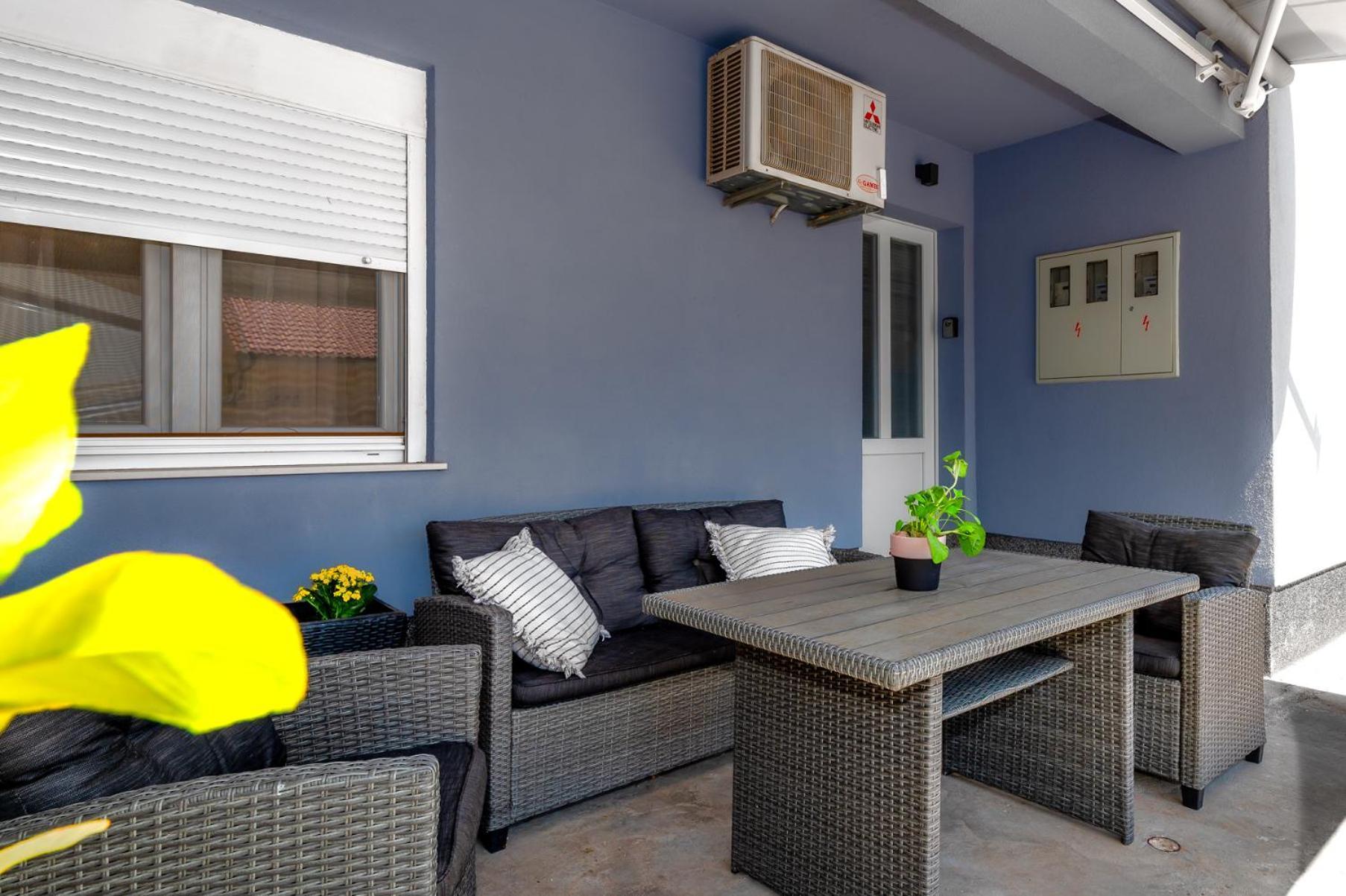 Pool Me Up! Apartment Šibenik Exterior foto